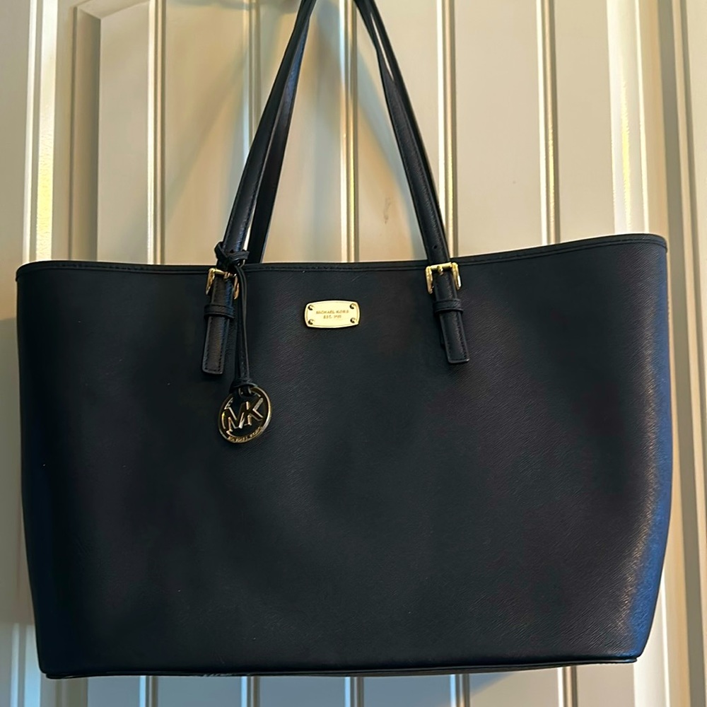 Michael Kors black saffiano leather large tote